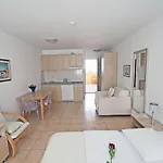 Apartman By The Sea Vinjerac, Zadar - 3093 *